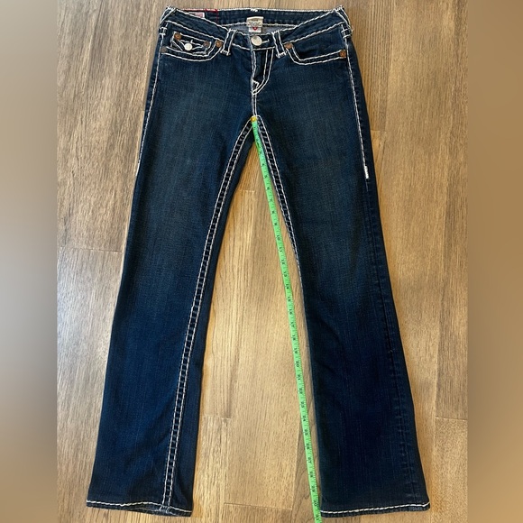 True Religion Dark Blue Jeans with White Stitching - Picture 2 of 5